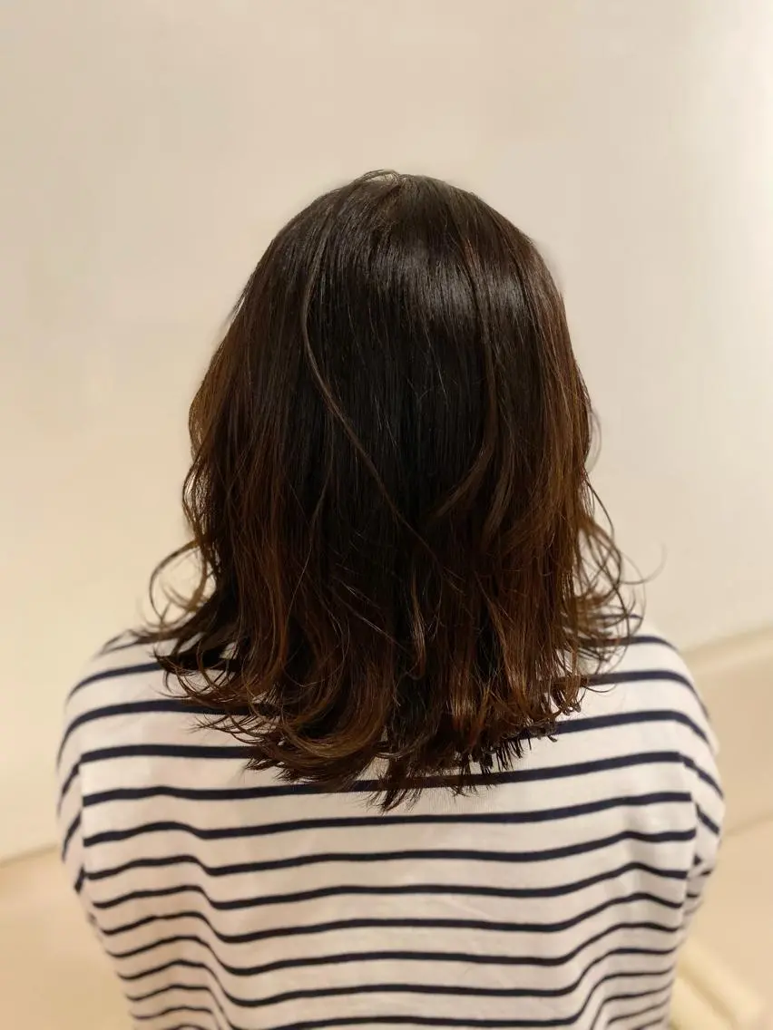 ミディアム カラー 石井 佑樹のヘアスタイル