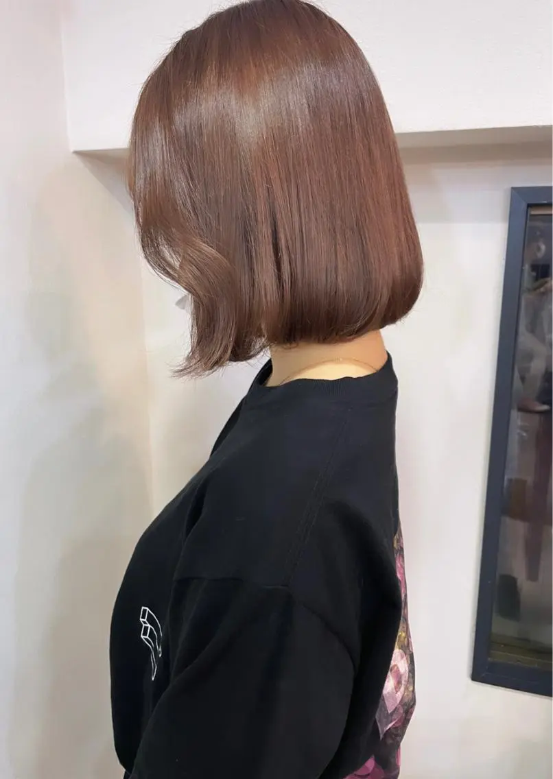 カラー レイヤーカット、 大人可愛い　中村美羅のヘアスタイル