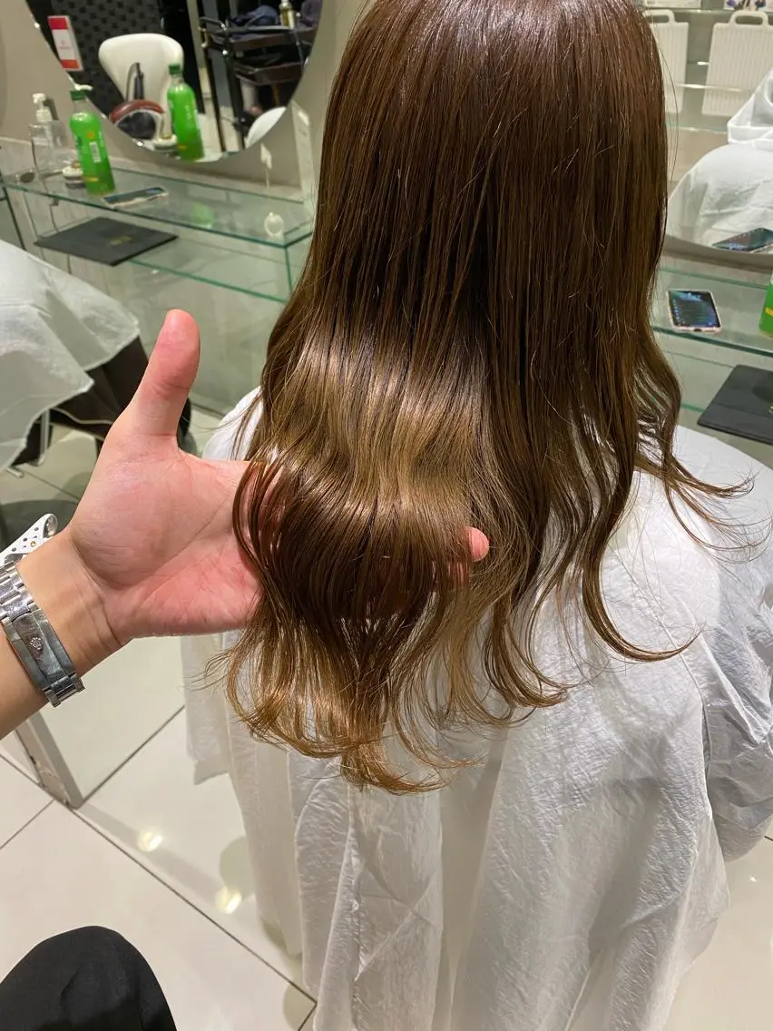 セミロング カラー ベージュカラー カット ヘアカラー トリートメント ヘアセット 💜髪質改善美髪💜 星野清光のヘアスタイル