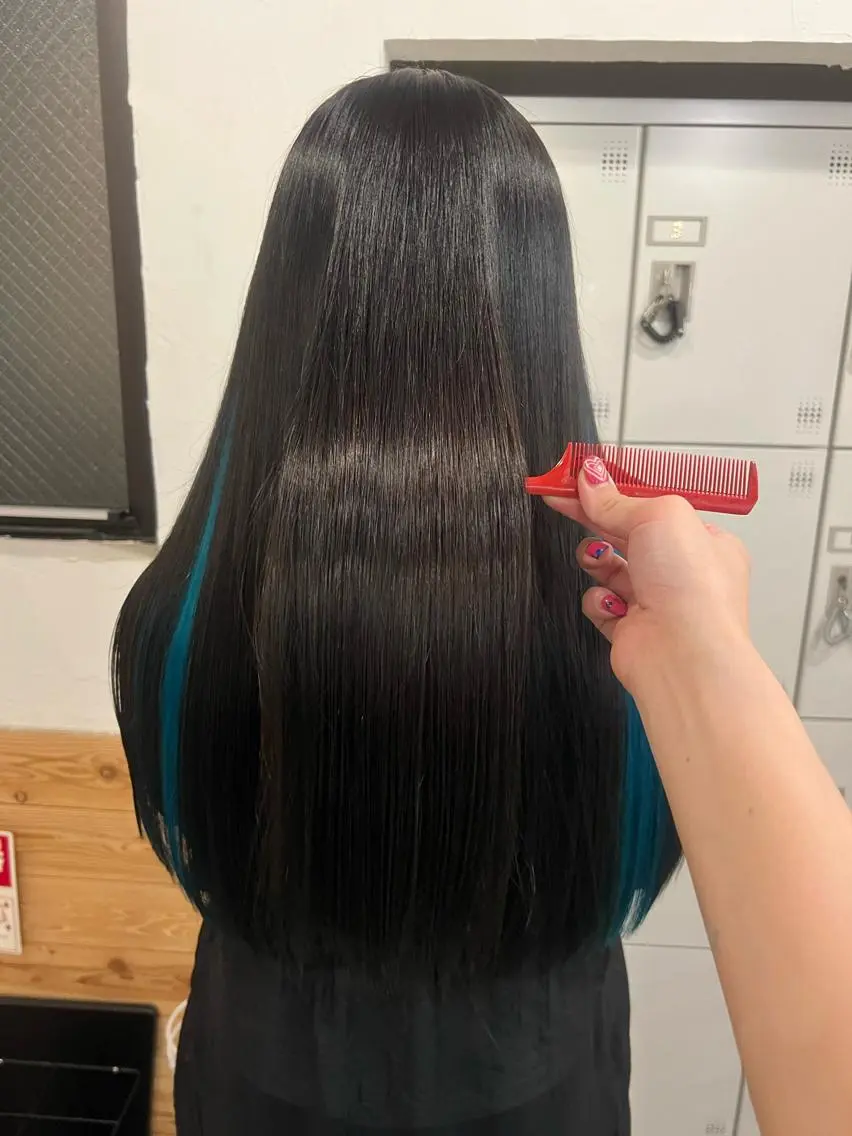 ロング カラー LAMP mashiroのヘアスタイル