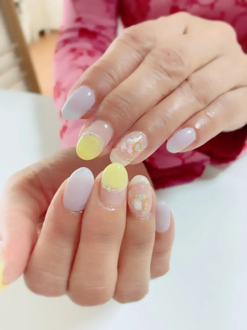 ネイル アートネイル 長さ出し フットネイル グリーン ニュアンスネイル Lily Roseスタッフ一同のマツエク・マツパデザイン