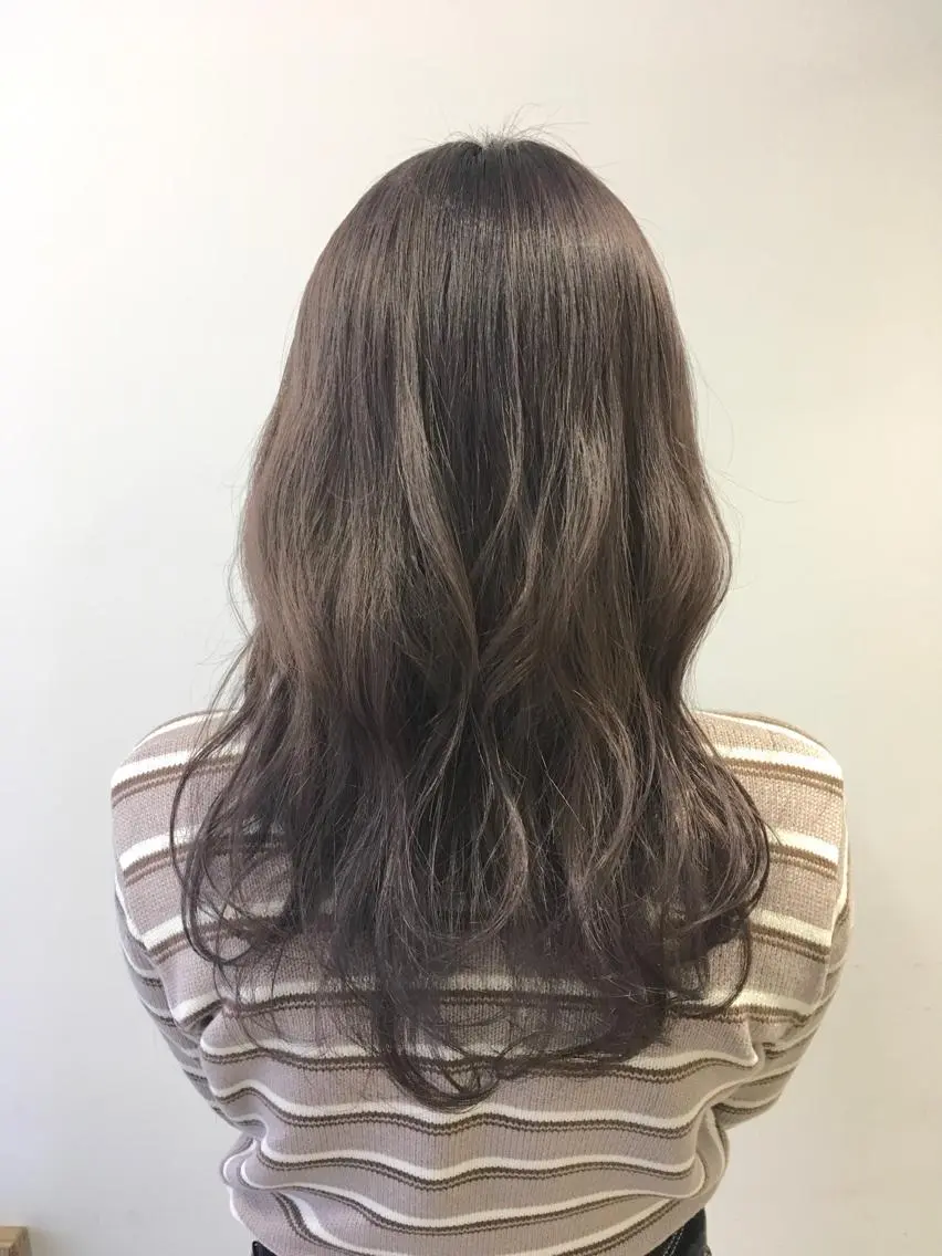 ロング カラー ベージュカラー ヘアカラー トリートメント ヘアセット yoshi ☆のヘアスタイル