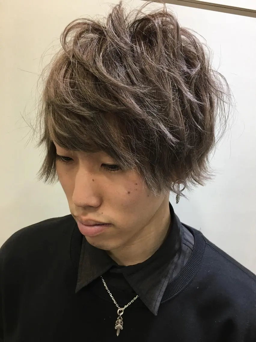 カラー メンズ メンズブリーチ ブリーチ 寺内 紳悟のヘアスタイル