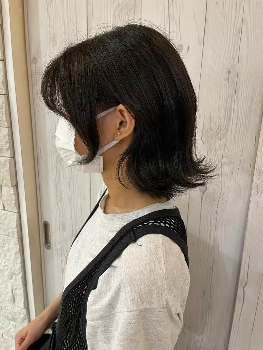 カラー 黒髪 かずくん🦩名古屋 ハイトーン/レイヤーのヘアスタイル