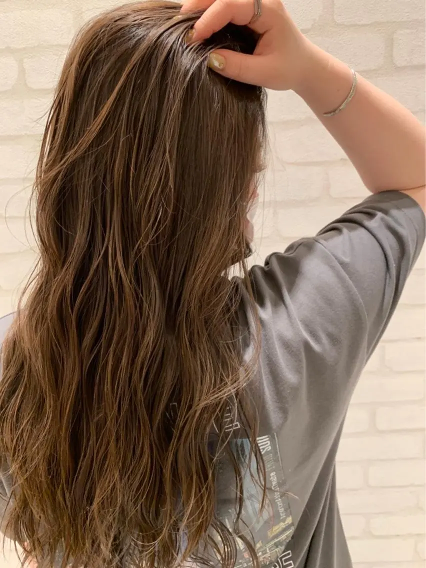ロング カラー カット ヘアカラー 【髪質改善】 夏目結以のヘアスタイル