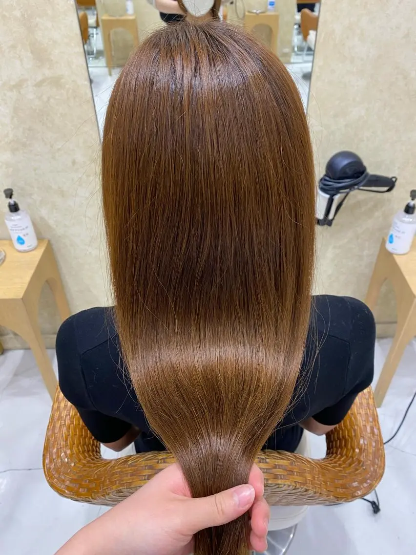ロング ICHINOHE AYUのヘアスタイル