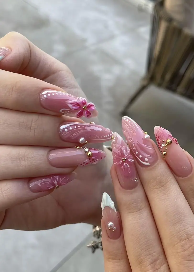 ネイル ブルー 長さ出し フラワーネイル キラキラネイル 韓国ネイル ハンドネイル Umee Nailのネイルデザイン