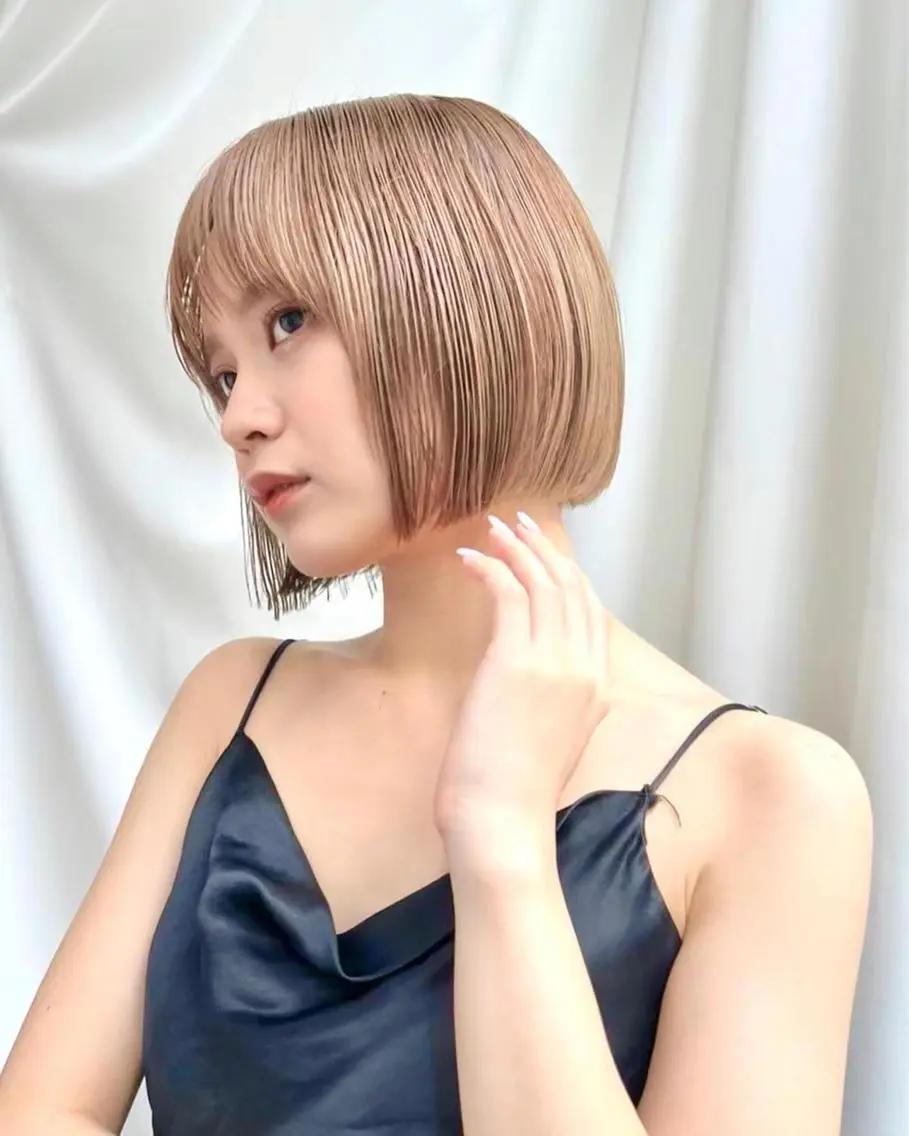 ショート カラー ベージュカラー 透明感カラー グレージュ ボブ カット ヘアカラー トリートメント レイヤー専門家 ダブルカラー修のヘアスタイル