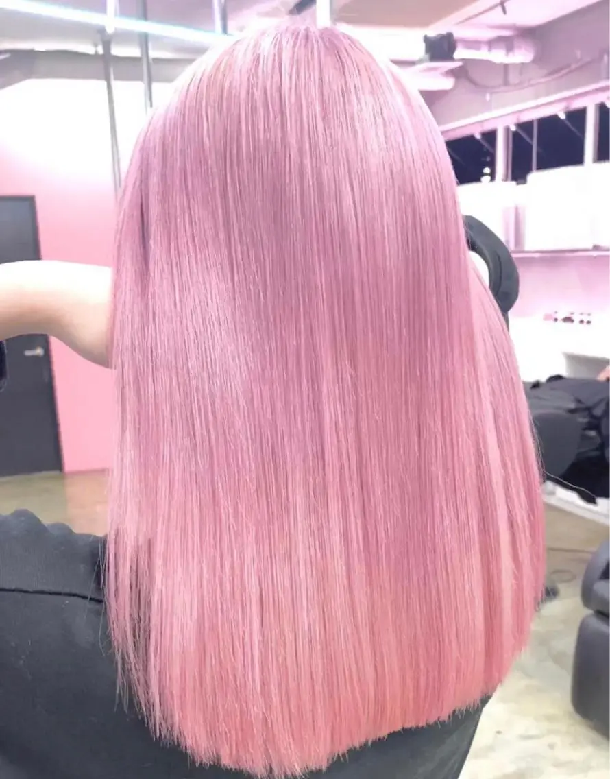 ロング カラー ヘアアレンジ 🧸ハイトーン🧸 ゆっきー🧸のヘアスタイル