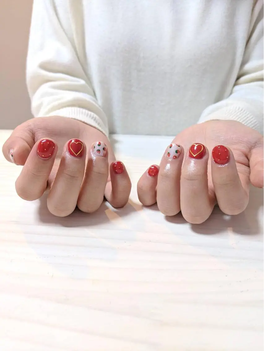 ネイル アートネイル milly nail （予約担当)のネイルデザイン