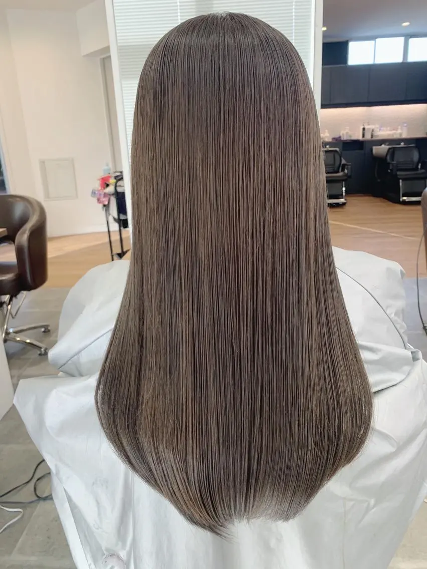 ロング ヘアカラー 開發 紗貴のヘアスタイル
