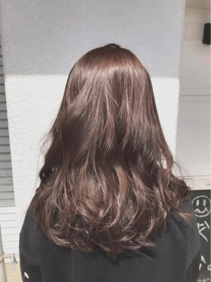 ロング カラー レイヤーカット匠 イソザキノリユキのヘアスタイル