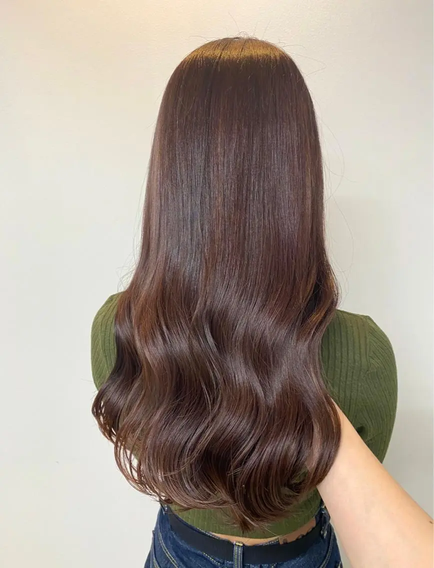 ロング カラー ブラウンカラー ピンクカラー ピンクブラウン HARUKA🍒 toccaのヘアスタイル