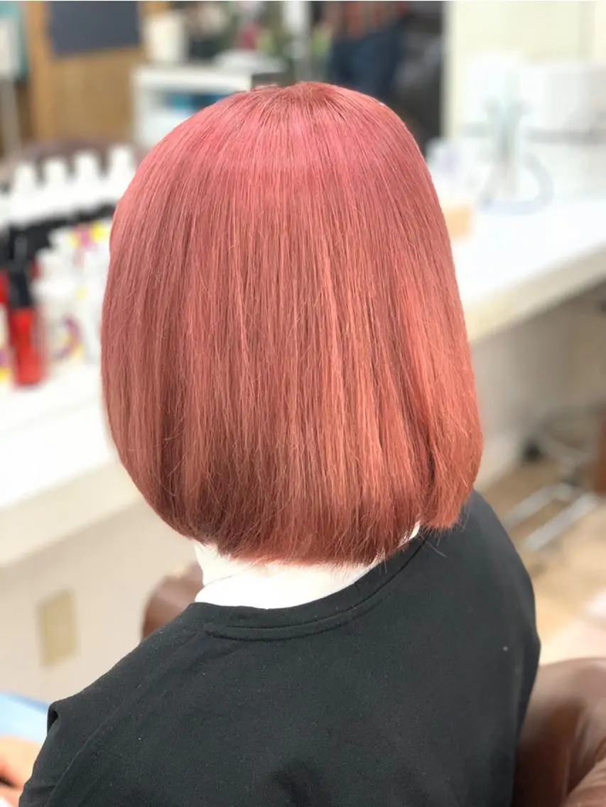 ショート ヘアカラー 🐥こ ま🐥のヘアスタイル