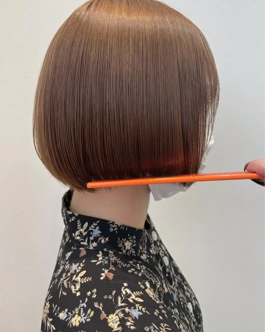 ショート カラー mir MIYUのヘアスタイル