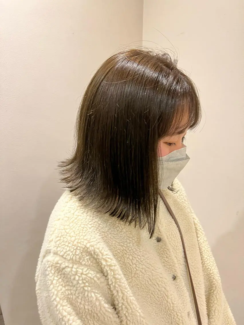 ミディアム カラー ヘアアレンジ グレージュ オリーブグレージュ オリーブグレー 縮毛矯正 トリートメント ヘアセット 金子 廉のヘアスタイル