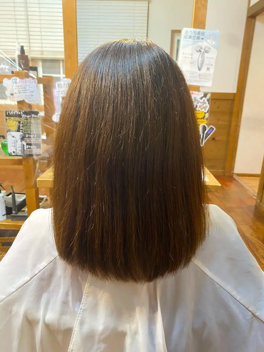 ロング 氷見 早祐香のヘアスタイル
