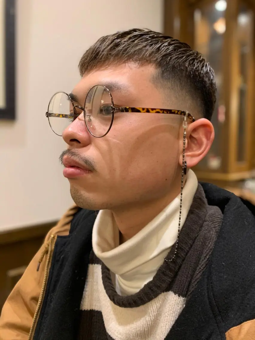 メンズ プレミアムバーバー 草野のヘアスタイル