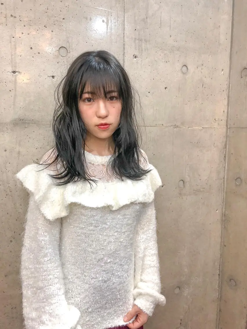 セミロング カラー ブルーカラー ブルージュ カット ヘアカラー トリートメント ヘアセット センスをお届けします 大谷将生infpのヘアスタイル