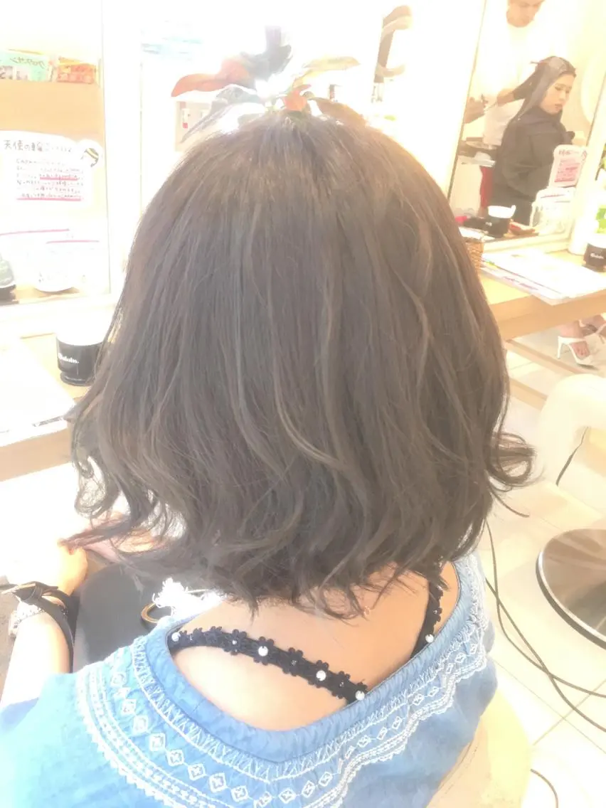 ショート カラー ハイライトカラー オレンジ ハイライト 小田原NO1 美容師 飯田飛翔のヘアスタイル