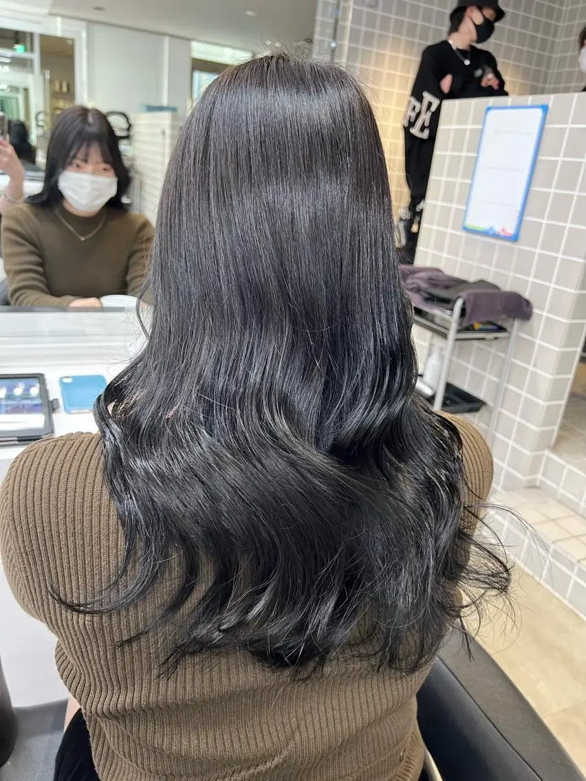 セミロング カラー パーマ ヘアアレンジ メンズ キッズ ネイル マツエク・マツパ アイブロウ 上品＆韓国風 🥀海心🥀のヘアスタイル