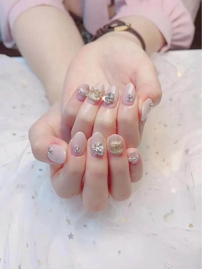 ネイル ENsalon Takareiのネイルデザイン