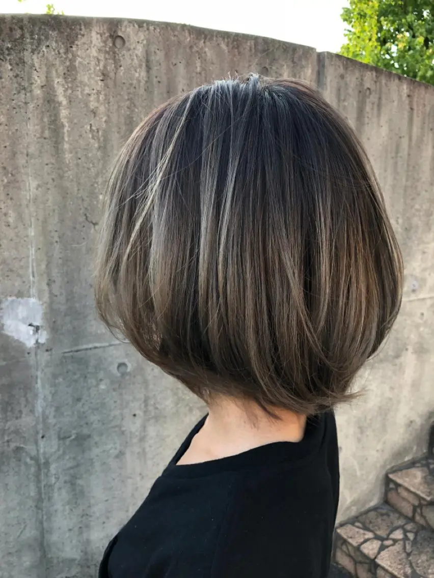 ショート ハイライト レイヤーカット スパイキーショート パーマ　具志堅　太志のヘアスタイル