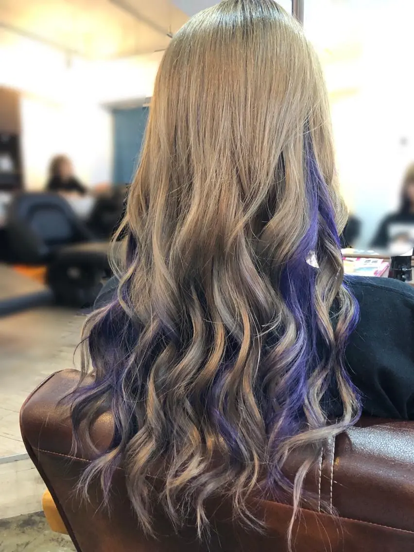 ロング カット ヘアカラー トリートメント 吉田 典弘のヘアスタイル