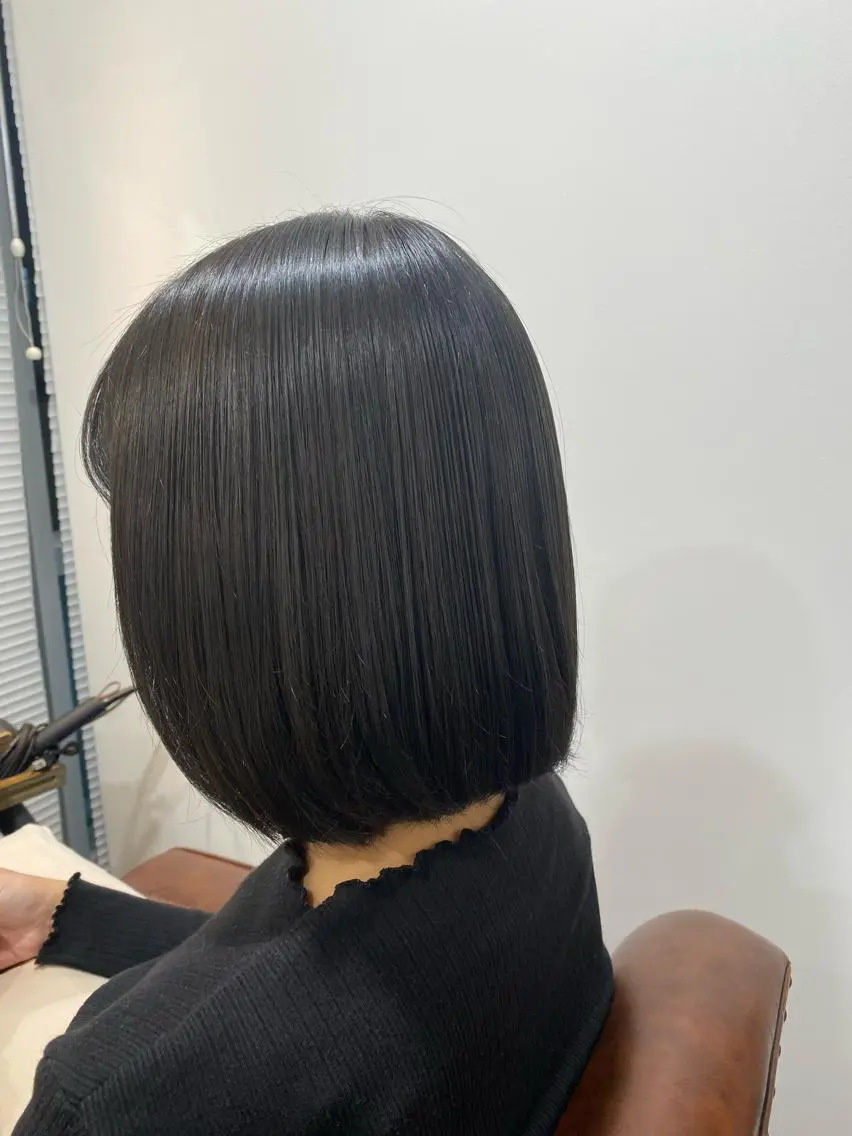 ミディアム カラー アッシュ アッシュグレー パーマモデル募集中 渥美翔人のヘアスタイル