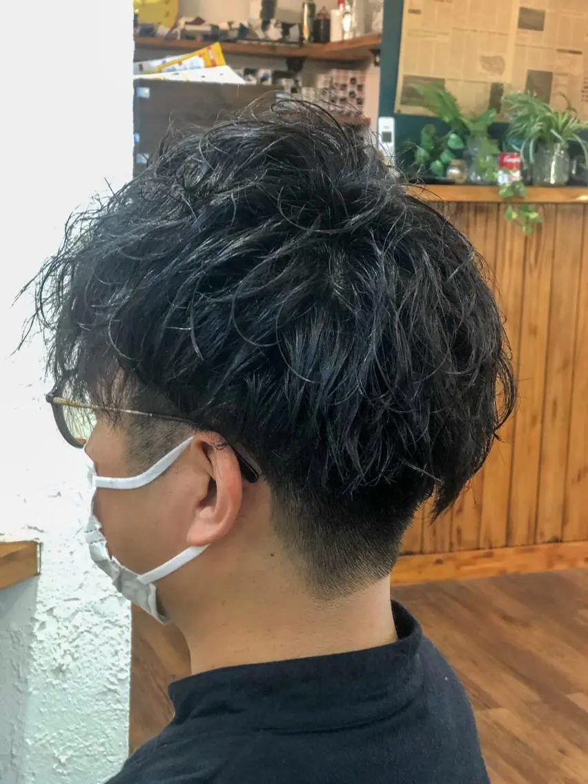 パーマ メンズ カット パーマ ヘッドスパ 正田 美帆のヘアスタイル