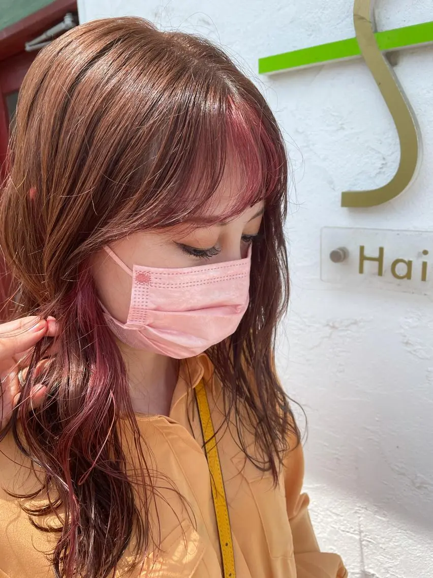 ミディアム カラー ミストバング  フェイスフレーミング インナーカラー ピンクカラー ヘアカラー 北九州美容室 🕊️わかな✂︎のヘアスタイル