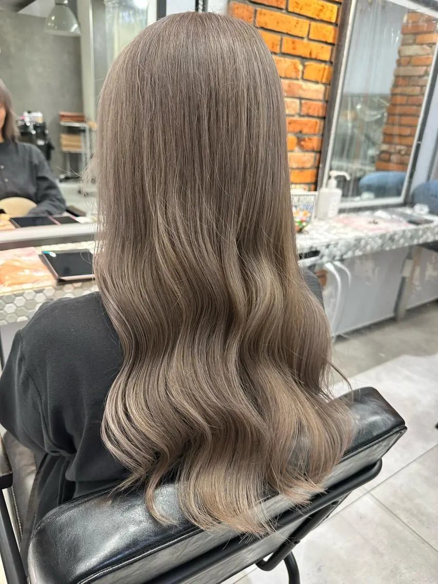 ロング quill クイル　ツボイタクマのヘアスタイル