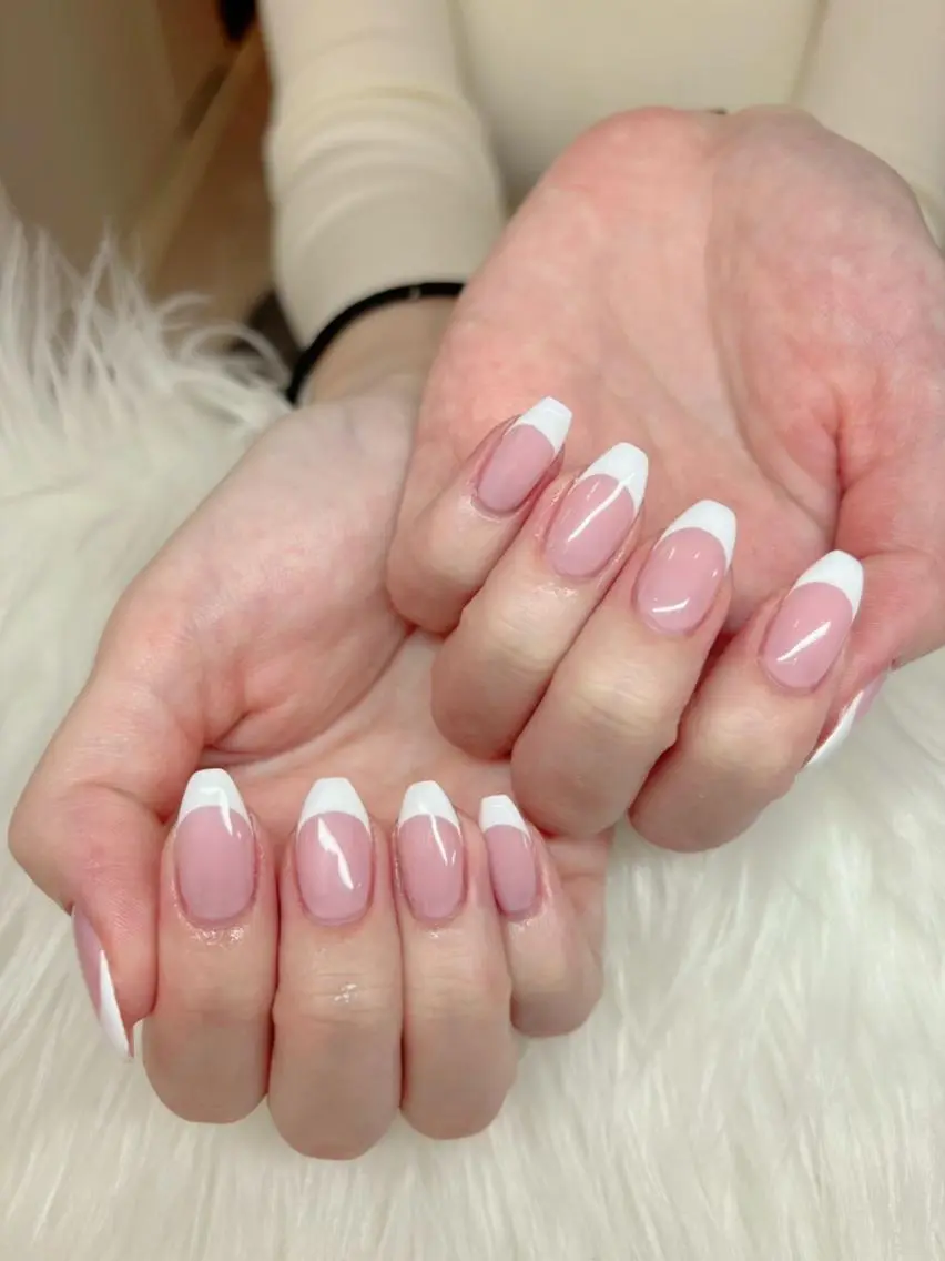 ネイル 長さ出し ジェルネイル 韓国ネイル マグネットネイル 持ち込み The Nail 大久保のネイルデザイン