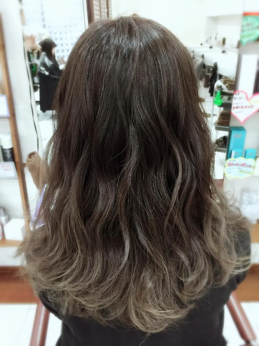 ショート ミディアム セミロング ロング カラー パーマ ヘアアレンジ 神山 昌子のヘアスタイル