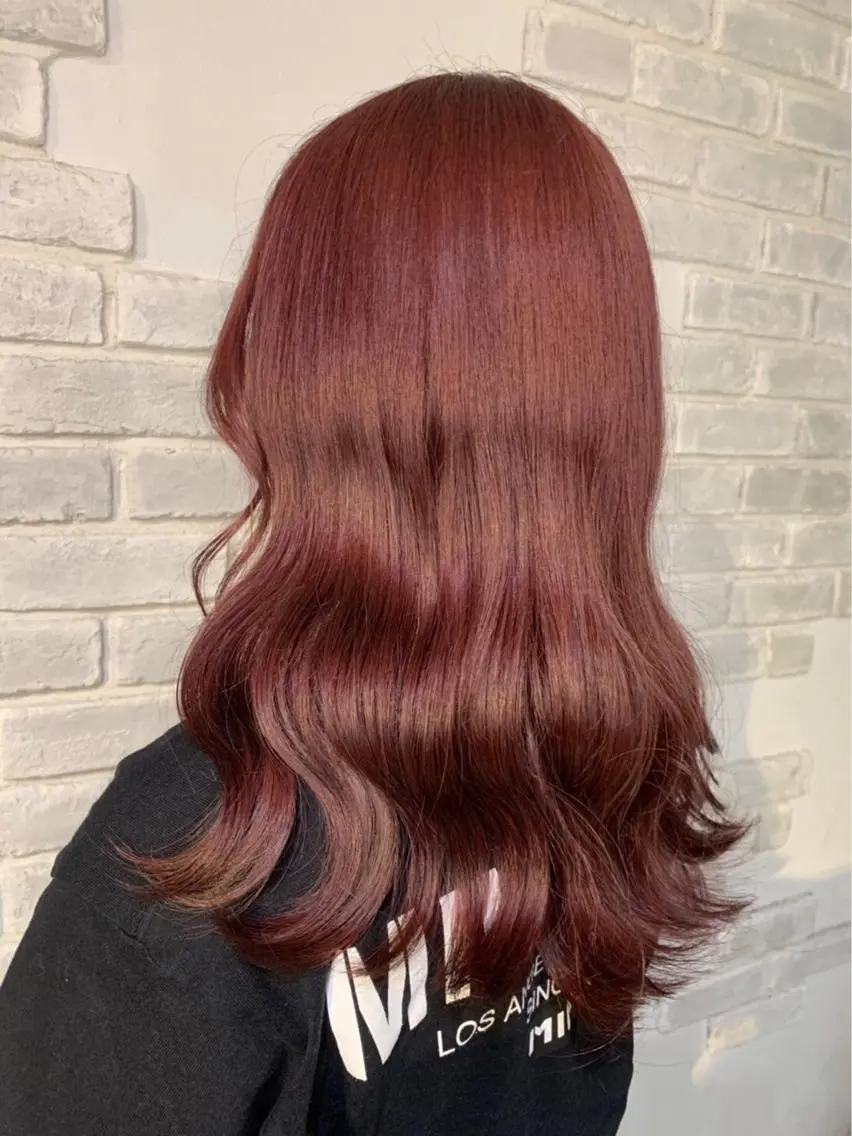 ミディアム カット ヘアカラー トリートメント 六反 仁哉のヘアスタイル
