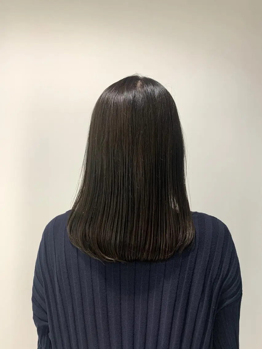 ミディアム カラー グレージュ オリーブグレージュ オリーブグレー 三軒茶屋 maoのヘアスタイル