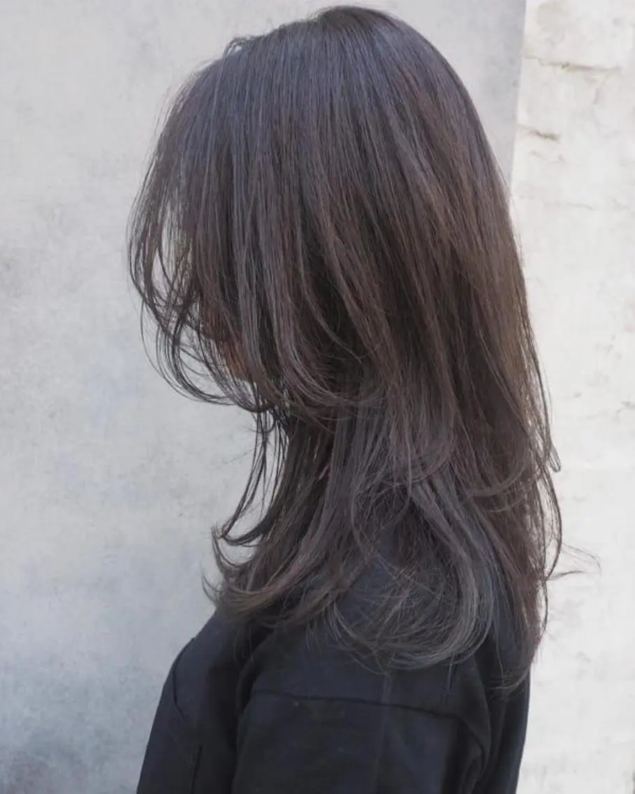 セミロング 吉田一輝 外国人パーマのヘアスタイル