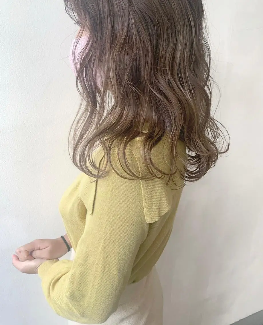 セミロング カラー 🌟アレンジが似合う カラー🌟Rumiのヘアスタイル