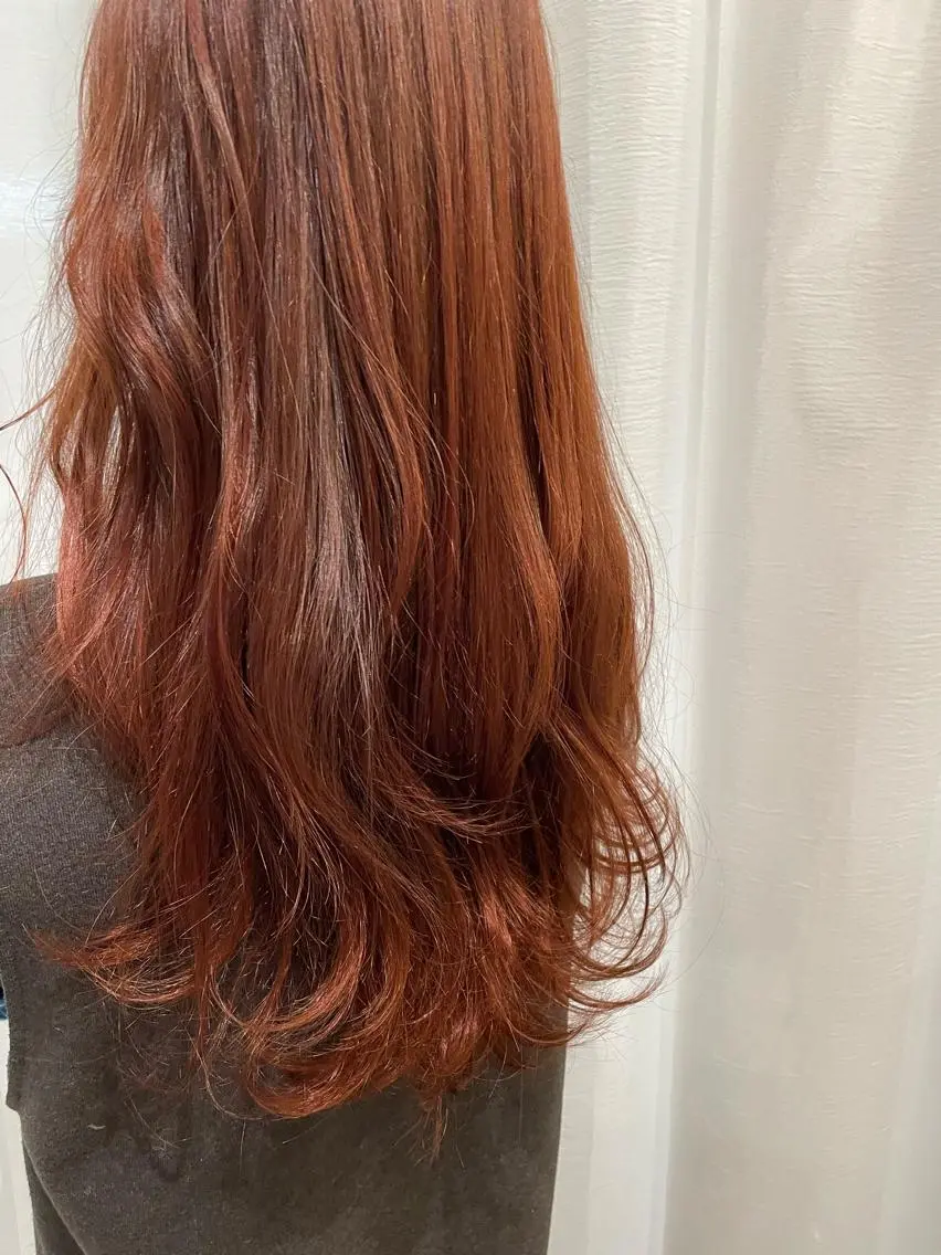 ロング ヘアカラー 【enn】 小橋 彩香のヘアスタイル