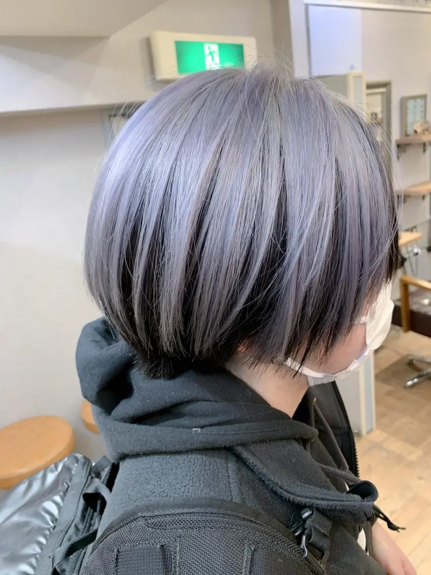 ショート カラー アッシュ シルバー シルバーアッシュ カット ヘアカラー 🌈 DAIKI 🌈のヘアスタイル