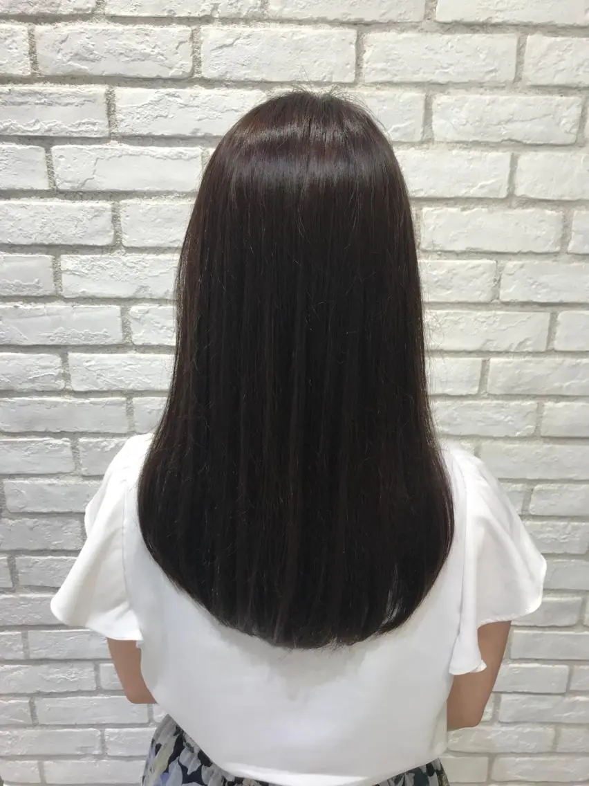 ロング 米良 志織のヘアスタイル