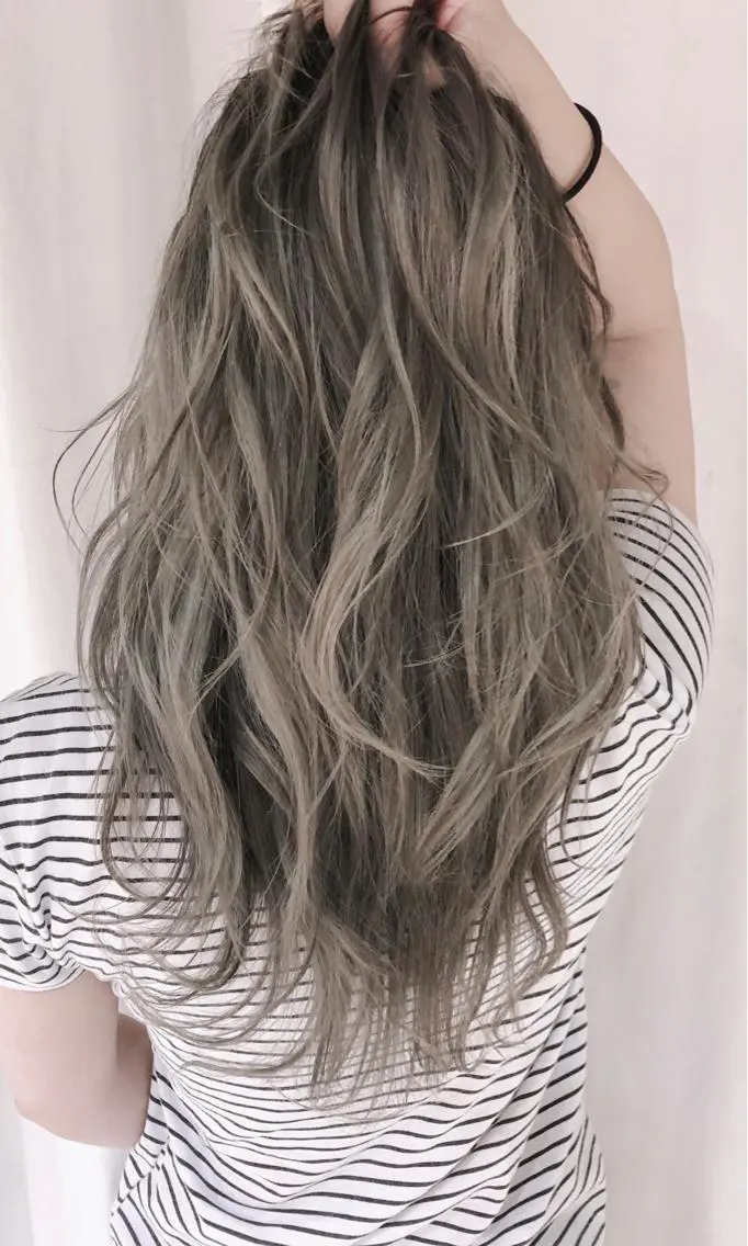 セミロング カラー パーマ ヘアアレンジ ネイル マツエク・マツパ アッシュ バレイヤージュ ブリーチ ケアブリーチ 透明感カラー バレイヤージュ 藤沢 髪質改善 竹内ケンゴのヘアスタイル