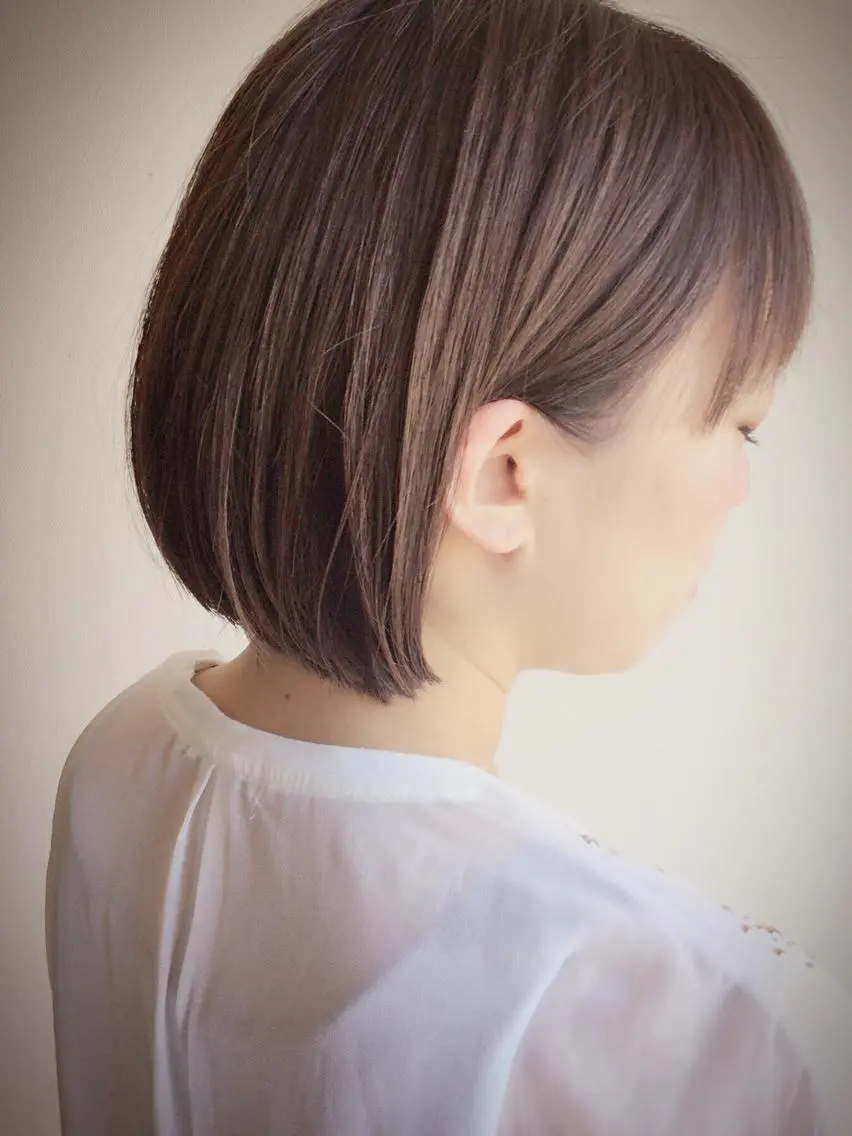 ミディアム ボブ ✨白髪ぼかし 🍀MINAKO☆のヘアスタイル