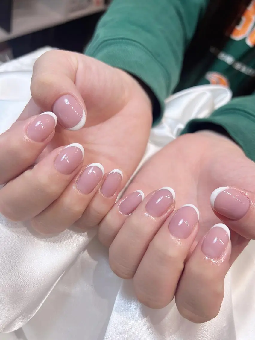 ネイル フレンチネイル シンプルネイル bijou nails 蓮のネイルデザイン