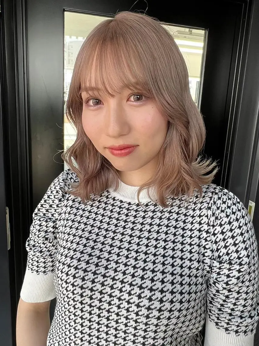ミディアム カラー ヘアアレンジ ピンクカラー 🌼ベージュ/暖色 🌼すずのヘアスタイル