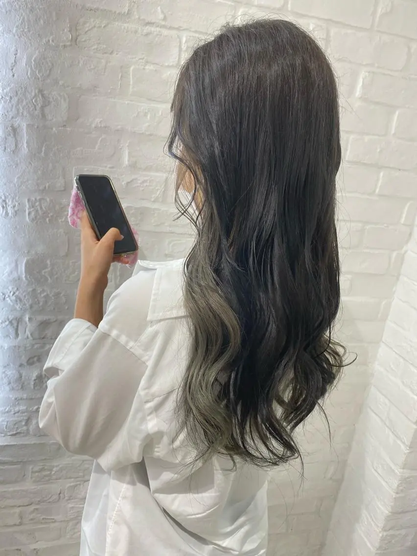 ロング ハイトーン/メンズ 水野翔太のヘアスタイル