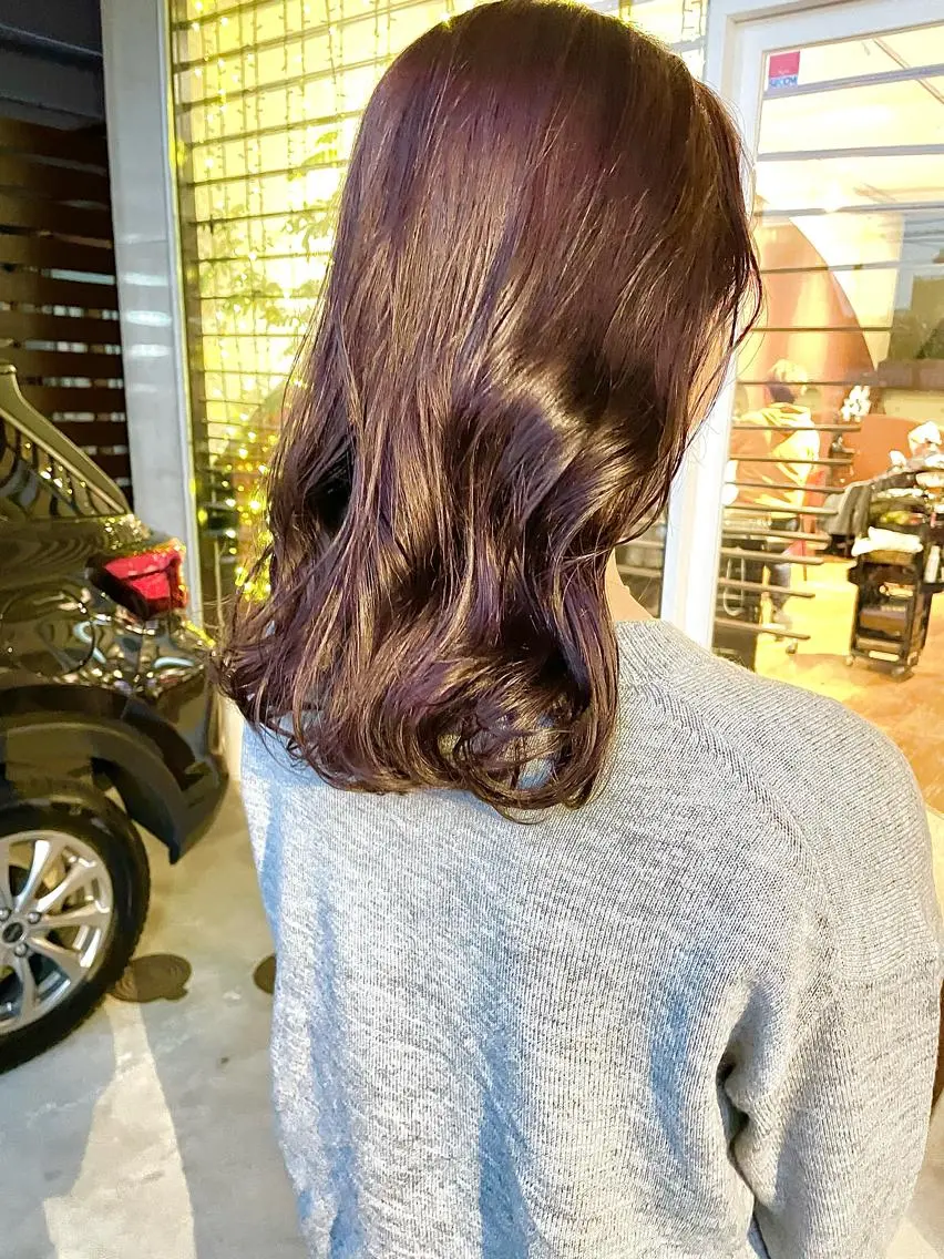 セミロング カラー 日高 香織のヘアスタイル