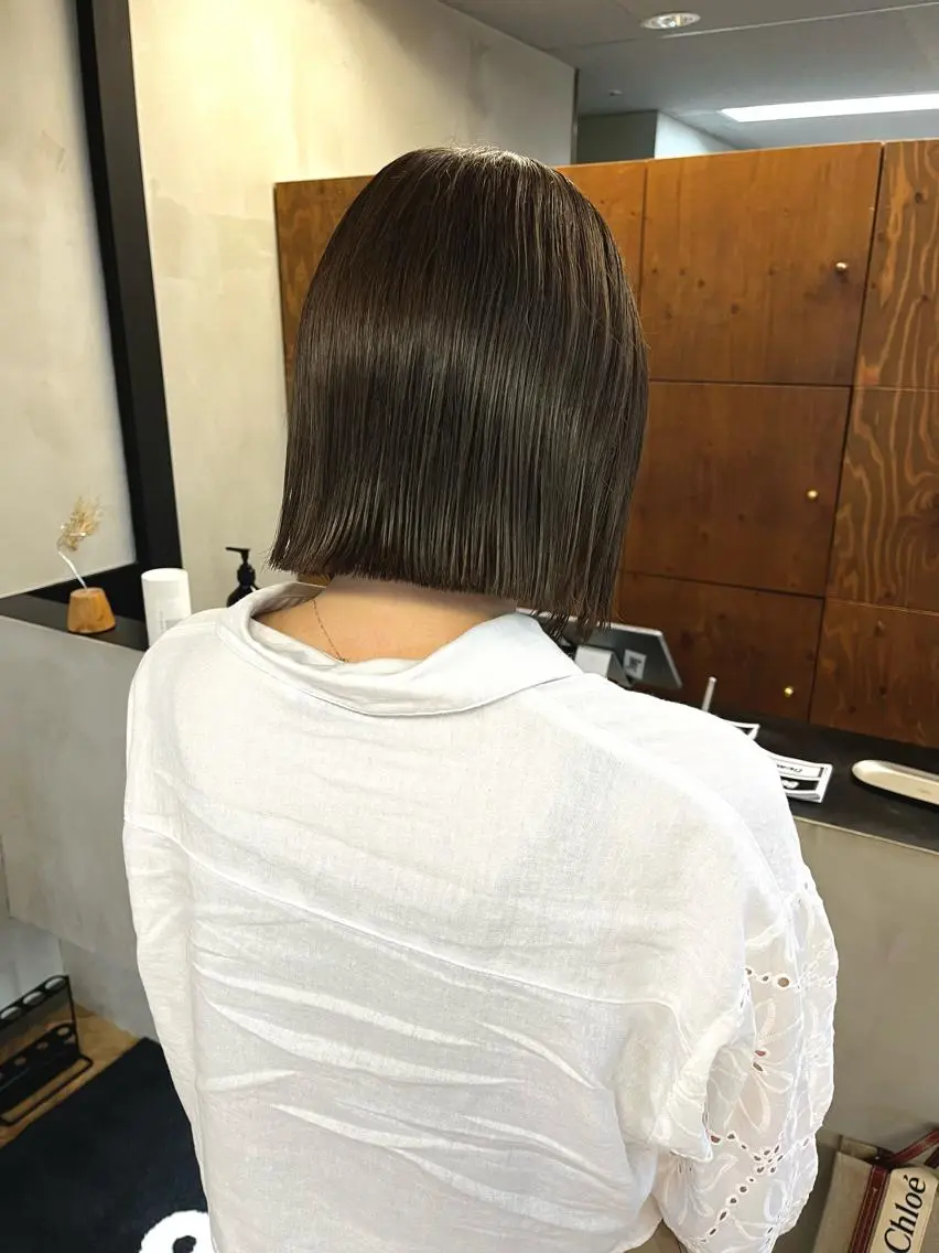 ショート カラー ブリーチ ダブルカラー ブリーチなしカラー ボブ ena/ブリーチなし 透明感・レイヤー🎀のヘアスタイル