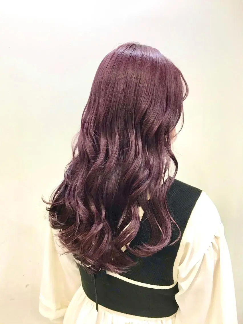ロング カラー ヘアカラー 横山 奈央のヘアスタイル