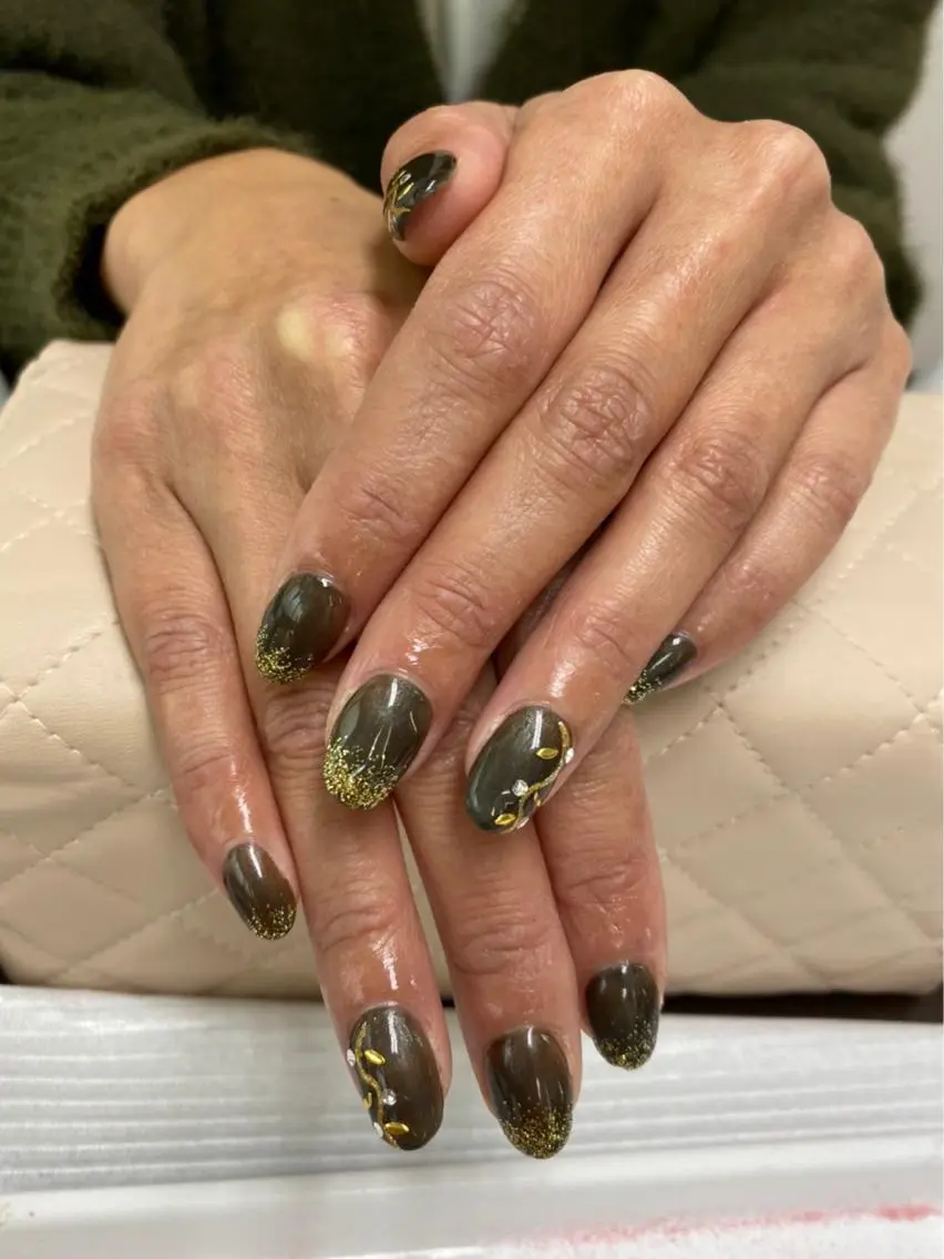 ネイル グラデーション ラメ(グリッター) ラメグラデーション オフィスネイル ハンドネイル FASTNAIL PLUS 新宿店のネイルデザイン